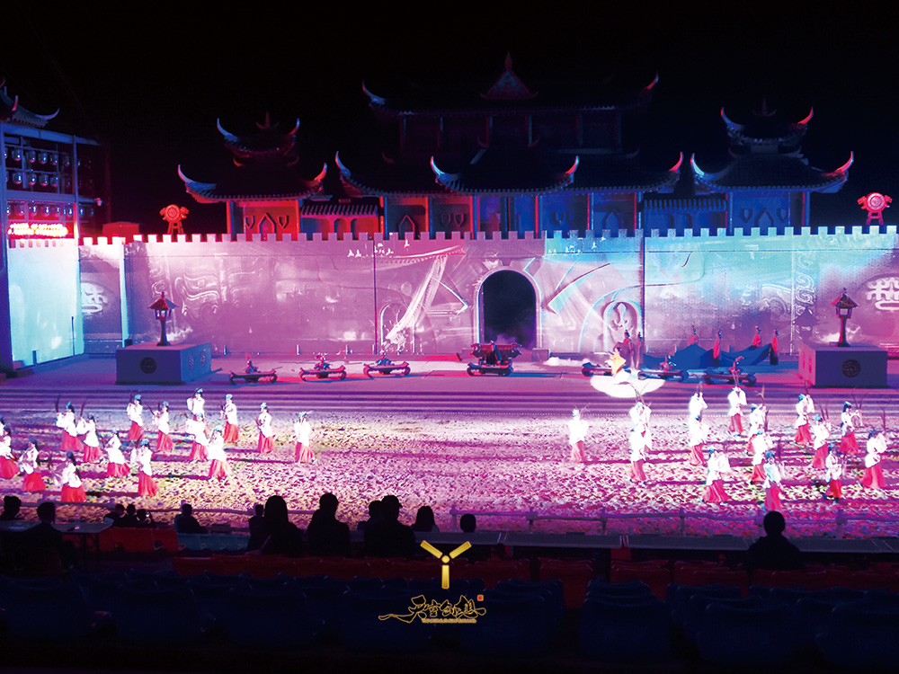 大型數(shù)字舞美(圖1) 大型數(shù)字舞美(圖1)