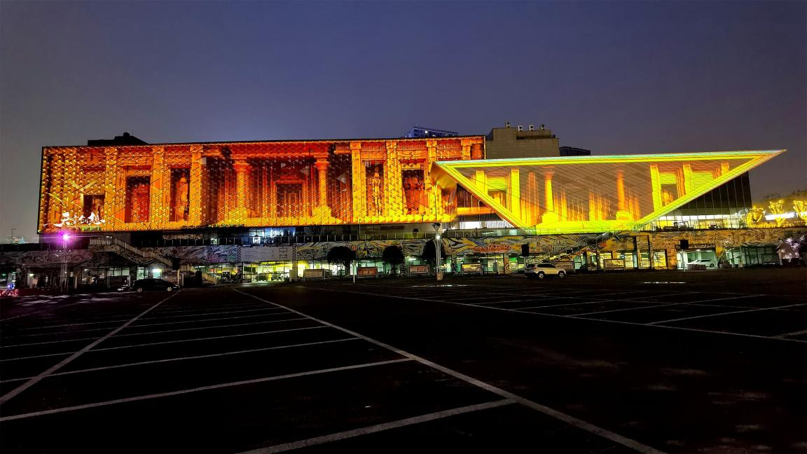 寸灘國(guó)際絲路花街建筑光影秀于7月1日開(kāi)街上演啦！(圖3)