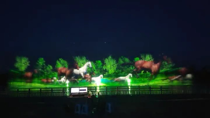 可克達(dá)拉朱雀湖5D全息水舞秀-《朱雀湖夜曲》上演啦!(圖8) 可克達(dá)拉朱雀湖5D全息水舞秀-《朱雀湖夜曲》上演啦!(圖8)