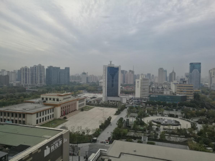 天空創(chuàng)想用科技點(diǎn)亮城市！杭州武林廣場3DMAPPING秀震撼上演！(圖3)